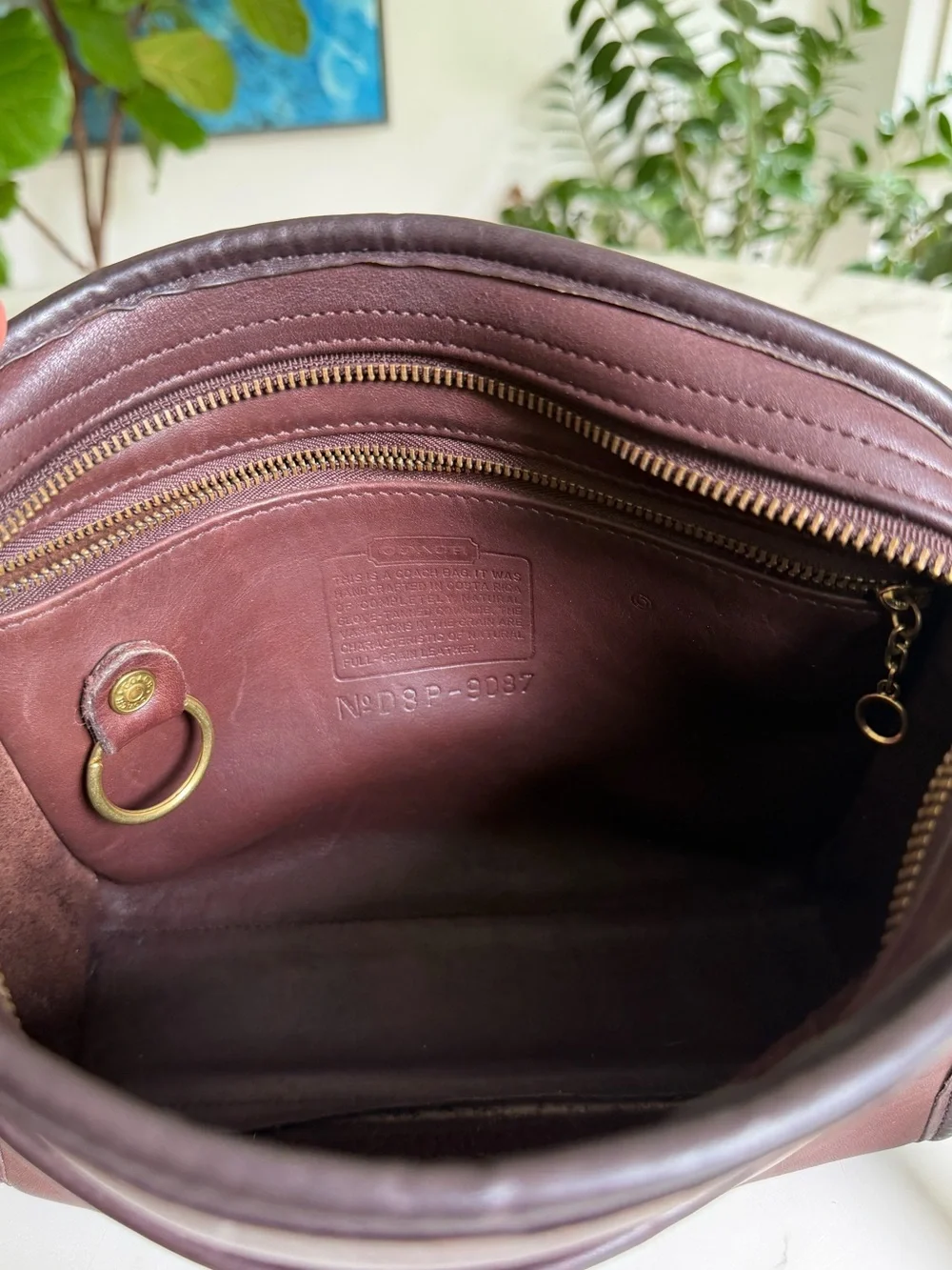 Coach Vintage Metropolis Zip Crossbody Bag 9087 Mahogany Leather 90's w/ Key Fob - Picture 10 of 16